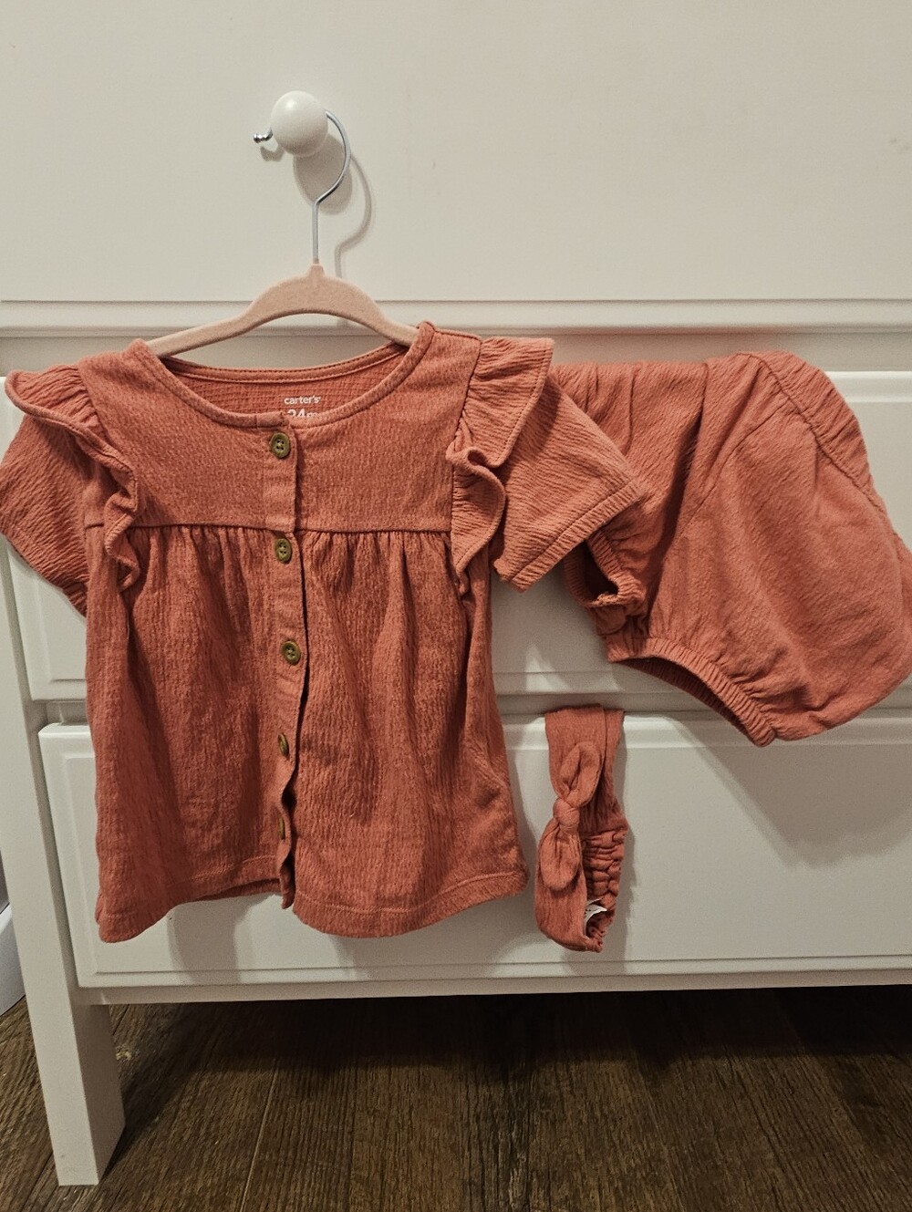 Carter's 3pc Ruffle Top & Bloomer Set- Size 24m